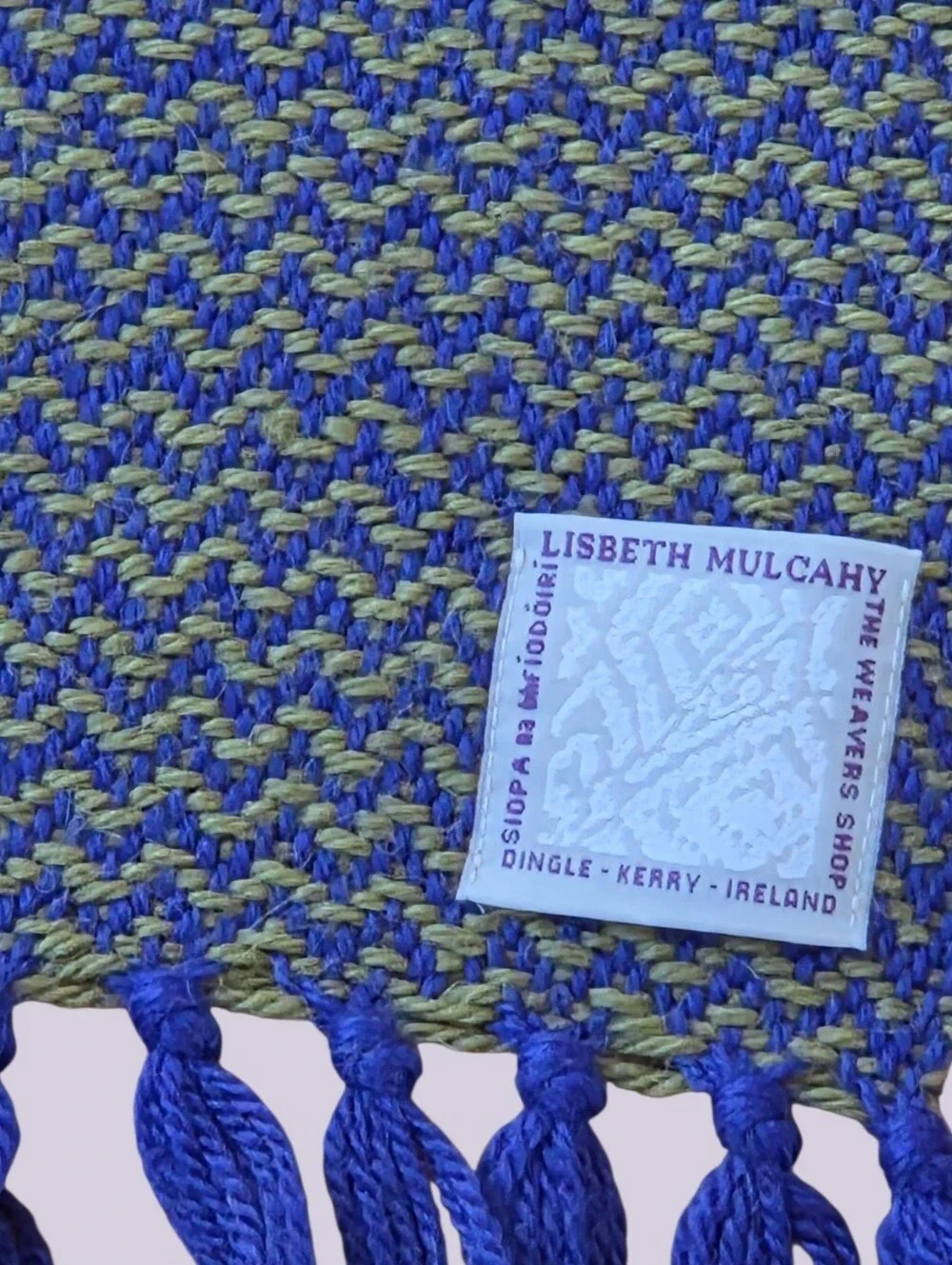 LISBETH MULCAHY Ireland Unisex Handwoven Alpaca Scarf Muffler Burple NWOT